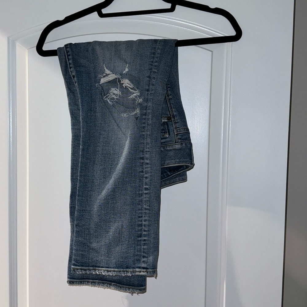 American Eagle Ultra Ripped Half Leg Jeans